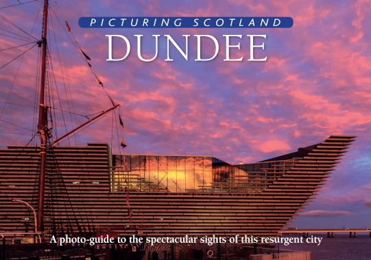 Jacket of Picturing Scotland: Dundee